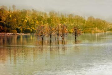 nianhu_lake_yunnan_china_04